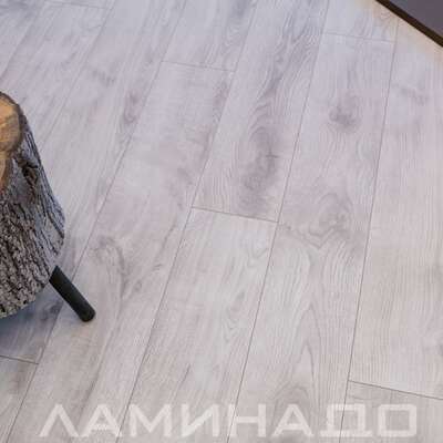 Ламинат Ideal Enigma ID04957 Дуб Шэдоу в интерьере