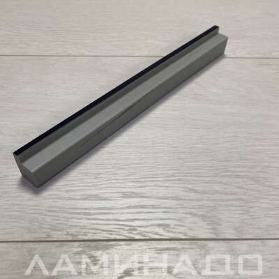 Завершающая рейка черная гладкая 22х16х2700 мм